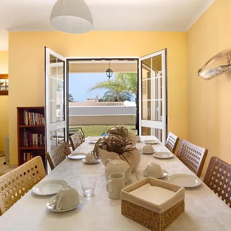Retiro Villa *